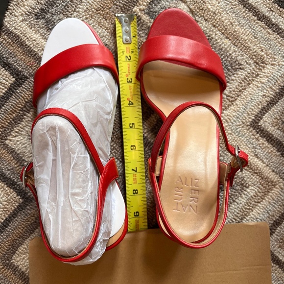 Naturalizer Red Sandal NIB 3 inch heel - Picture 7 of 7